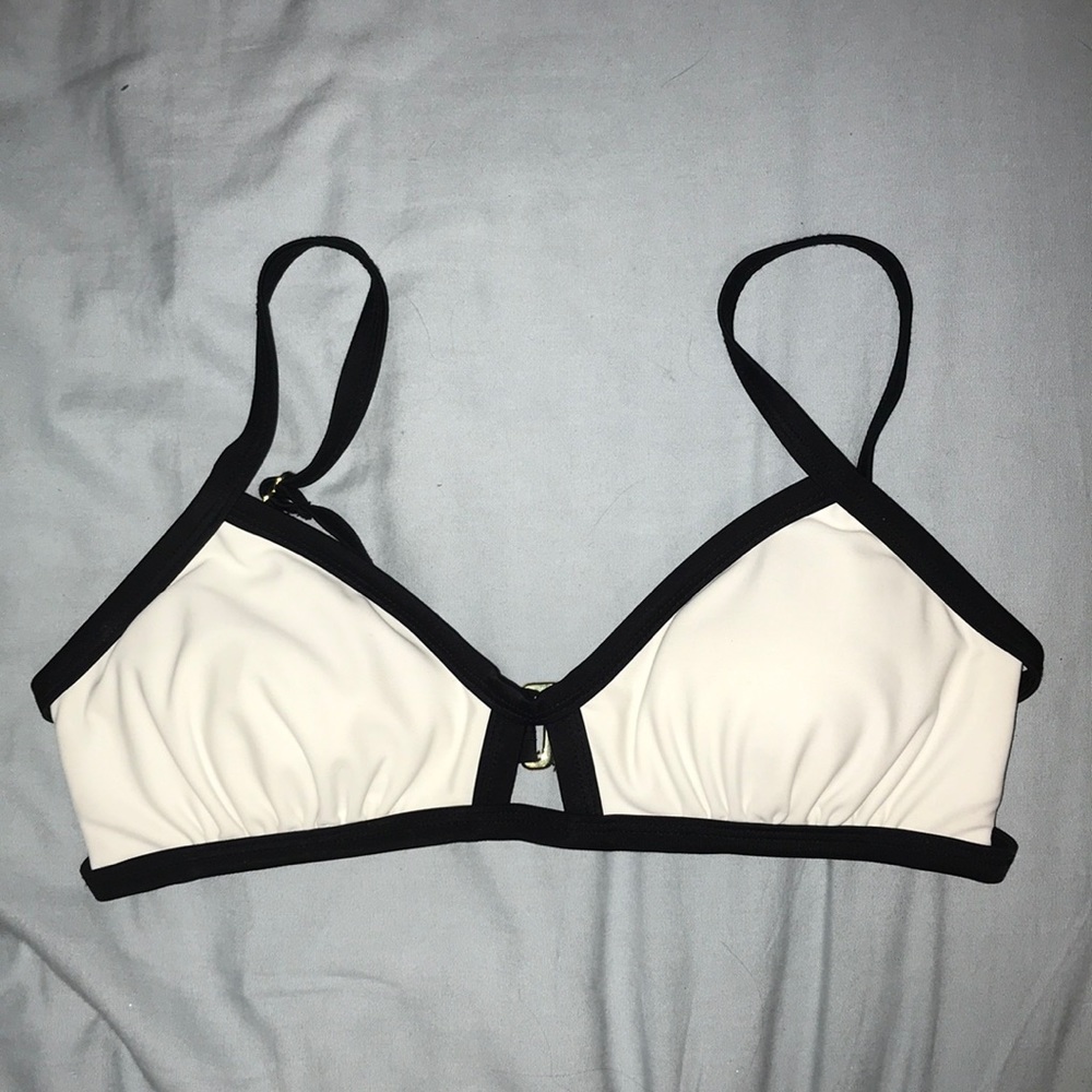 Xhiliration swim top only worn once